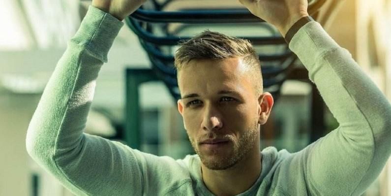 为何德布劳 为何德布劳